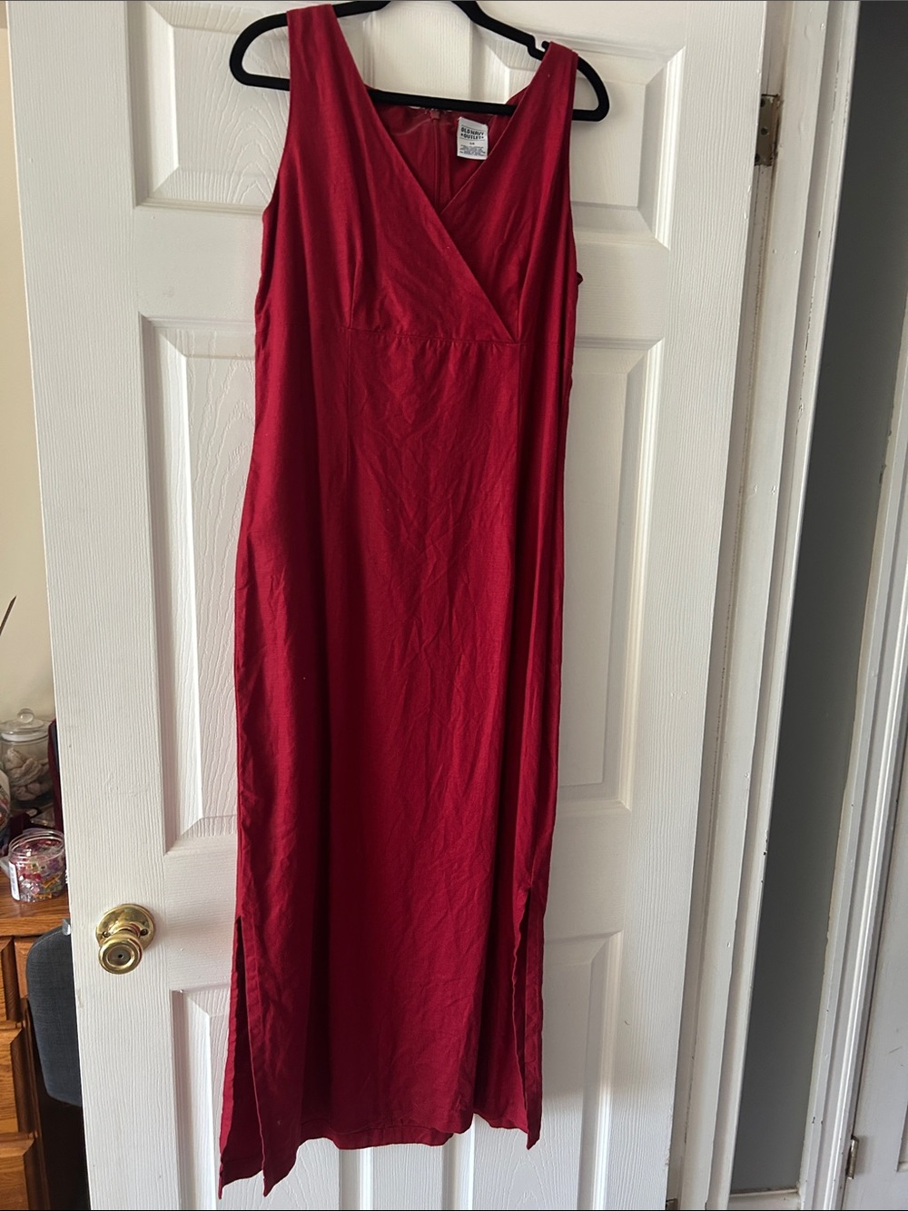 Vintage Red Sleeveless Maxi Dress with V-Neck